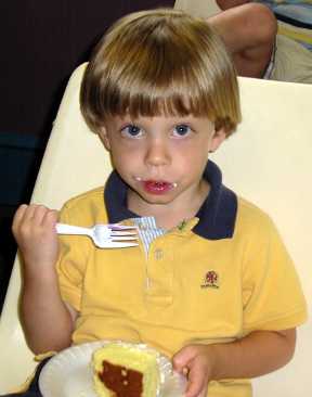 Will McKinnon - eating cake